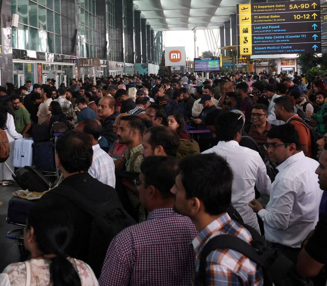 Govt orders IndiGo to clear refunds by Dec 7, deliver passengers' luggage to their homes