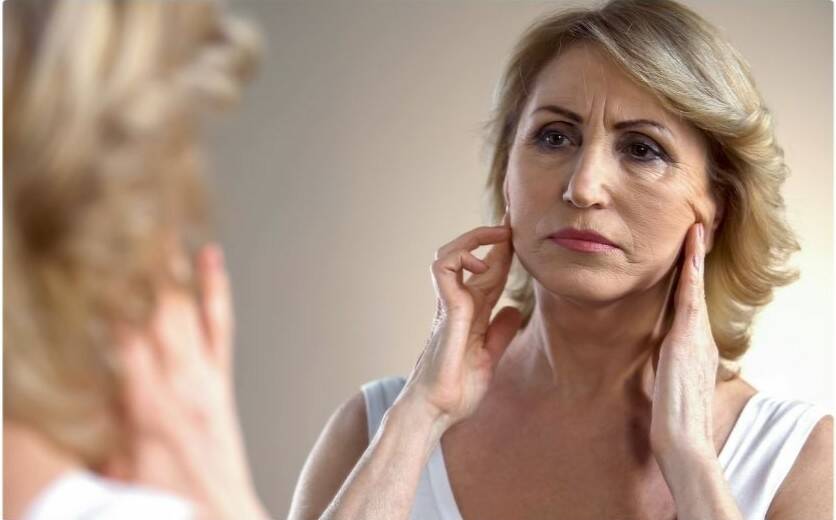 How can you age gracefully in your 60s naturally?