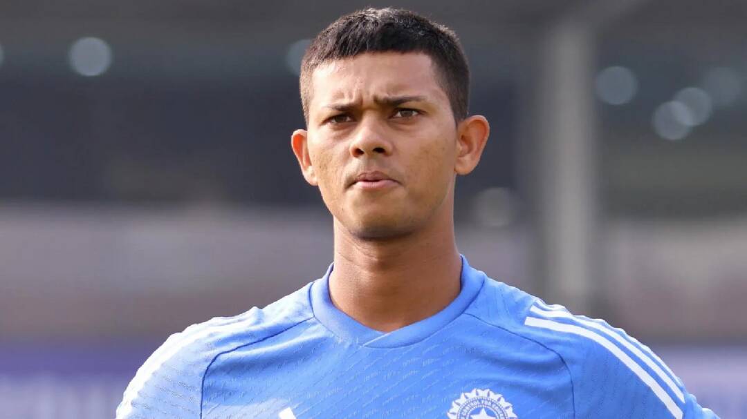 Yashasvi Jaiswal hospitalised with acute gastroenteritis