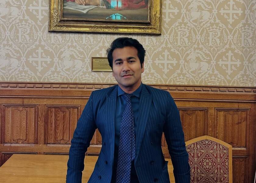 Indian entrepreneur trains AI models as freelancer in UK, earns ₹18,000 per hour | 'Money was less of a motivator' | Inshorts