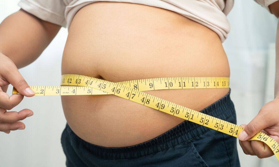 Why belly fat increases after 30 and how to control it naturally