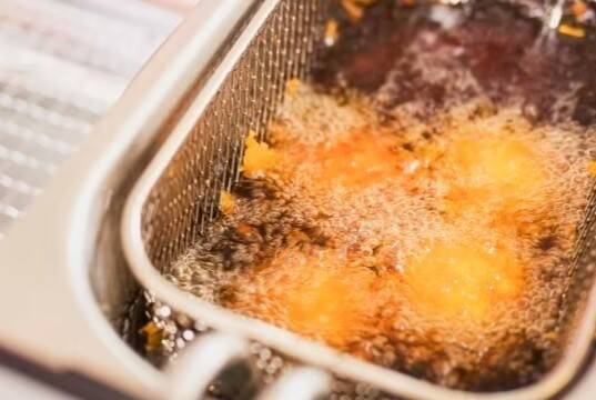 How many times can deep-fried oil be reused safely?