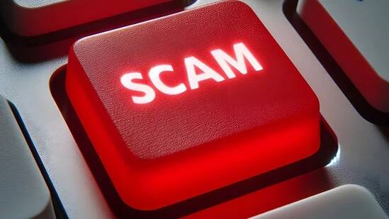 Man loses ₹2.49 lakh in courier delivery scam in Hyderabad