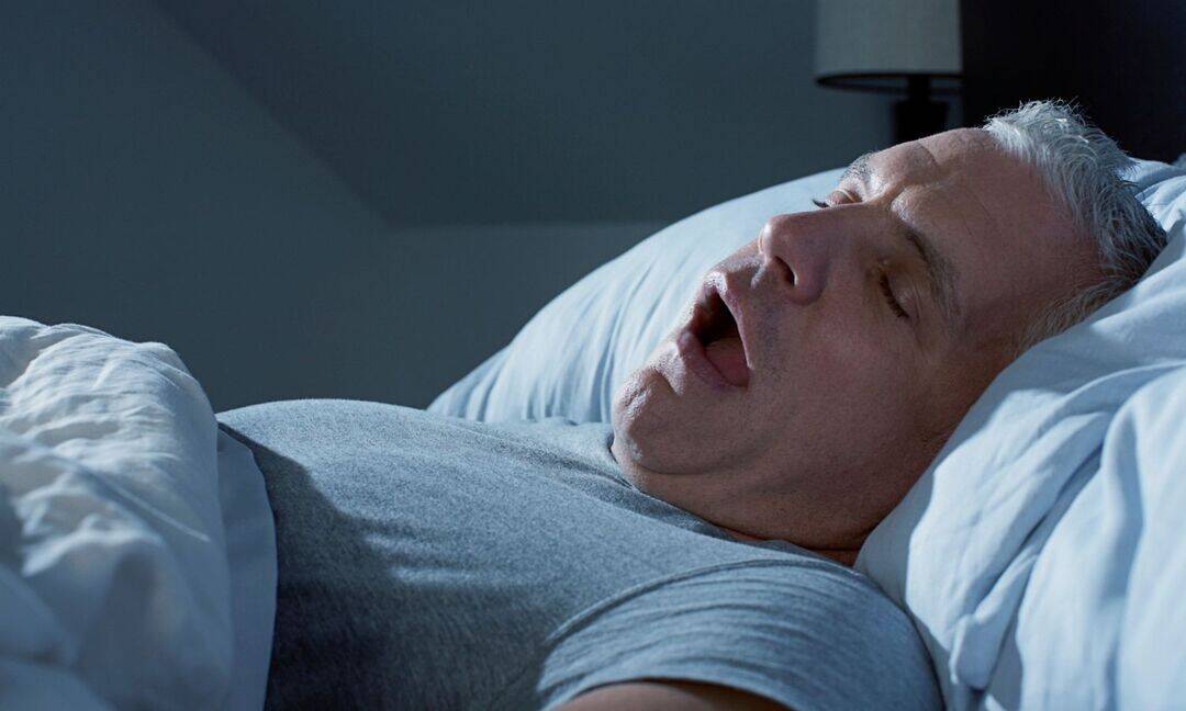 What are causes & remedies for sleeping better in winter snoring?