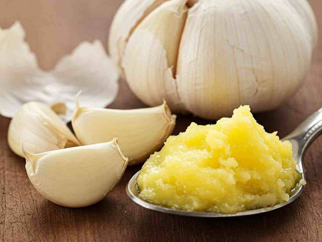 Can desi ghee and garlic on empty stomach stop cancer?