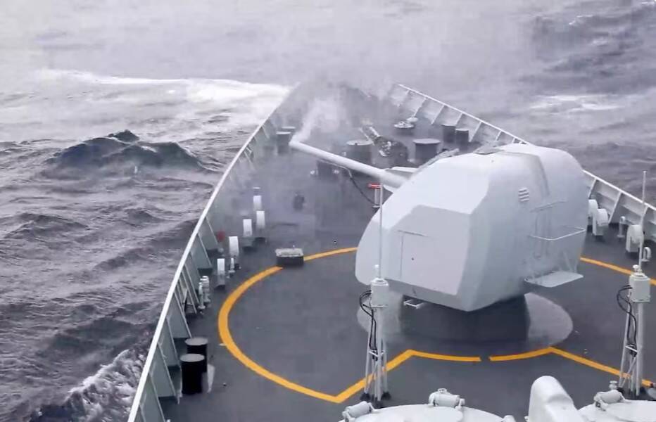 China fires rockets towards Taiwan