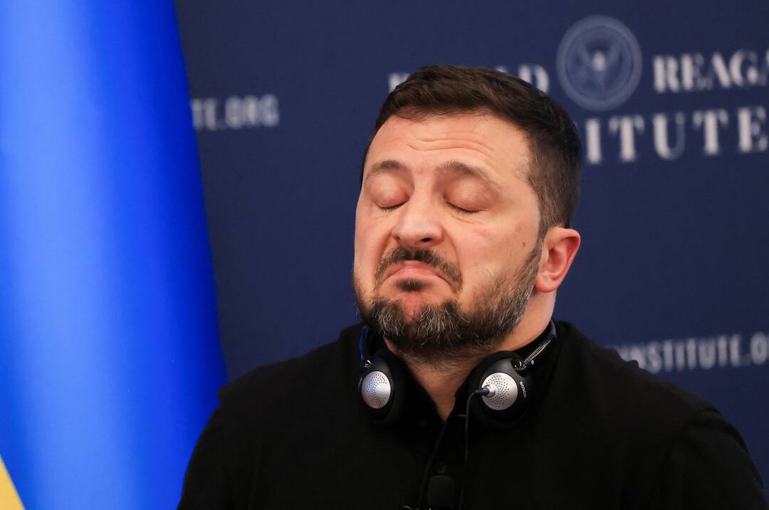 Zelenskyy just a useful idiot, highest paid actor in the world: Ex-CIA officer