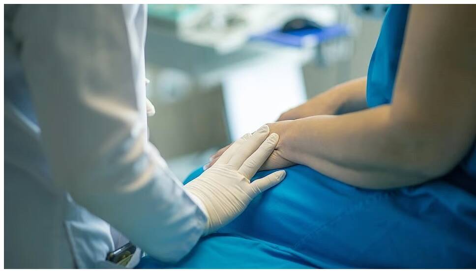 Raj orders free treatment for acid attack victims in pvt hospitals