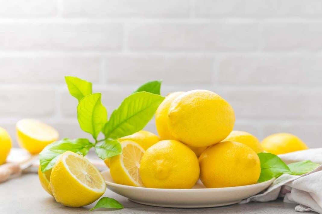 Does lemon and salt heal tongue ulcers? 