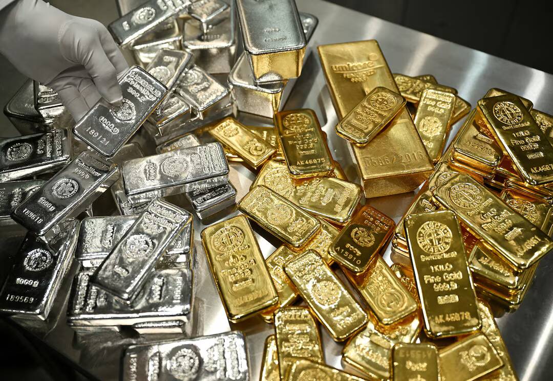 Gold, silver hit all-time high in international market
