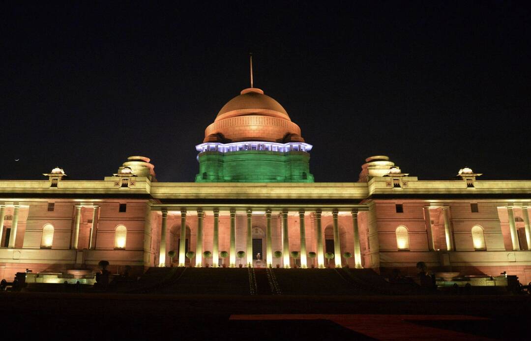 What is the difference between democracy and republic?