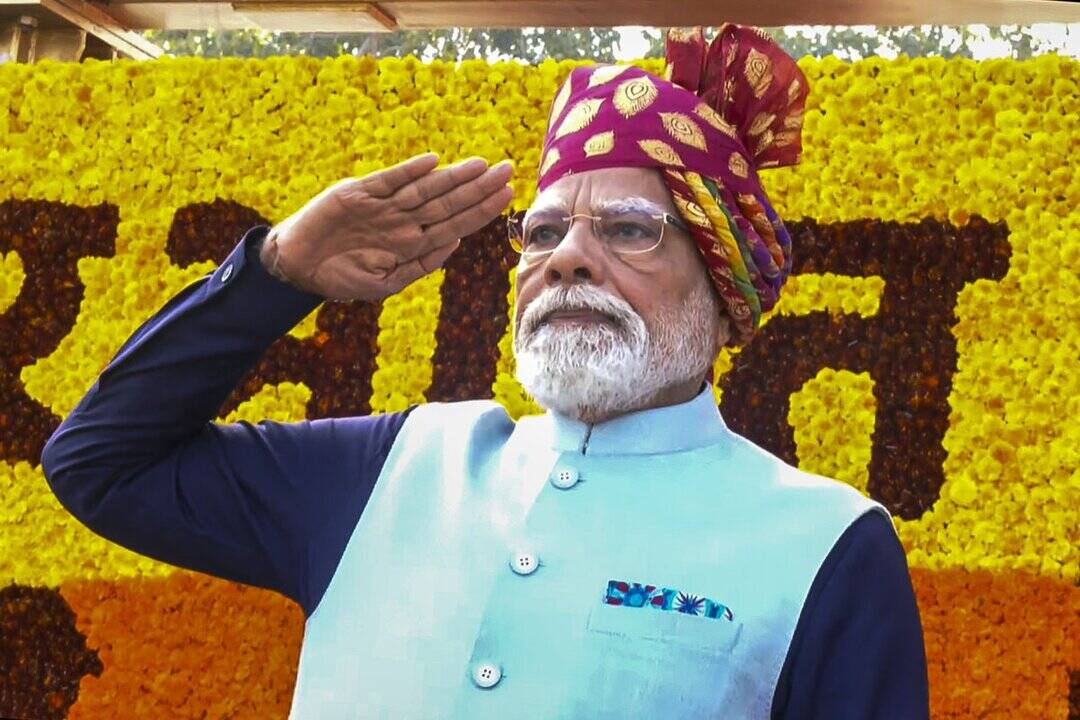 What does PM Modi's choice of turban on Republic Day signify?
