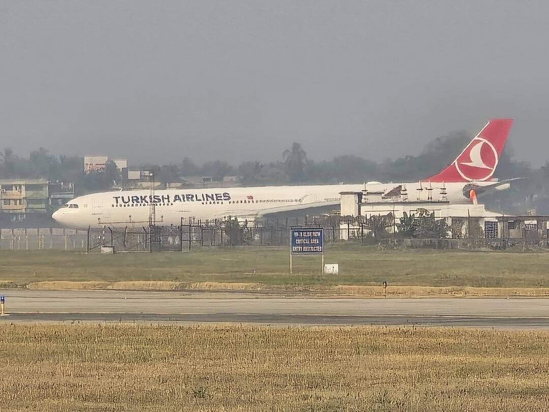 Turkish Airlines flight with 236 on board makes emergency landing in Kolkata over engine fire