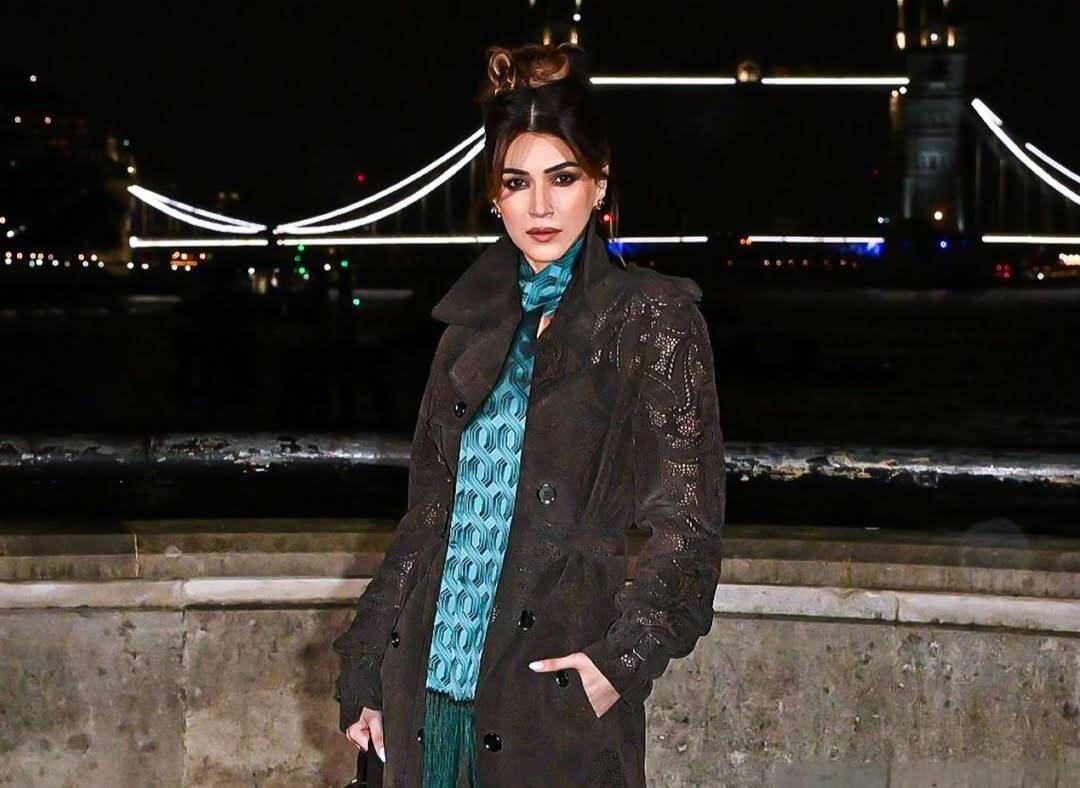 Kriti Sanon steals the show at London Fashion Week in trench dress