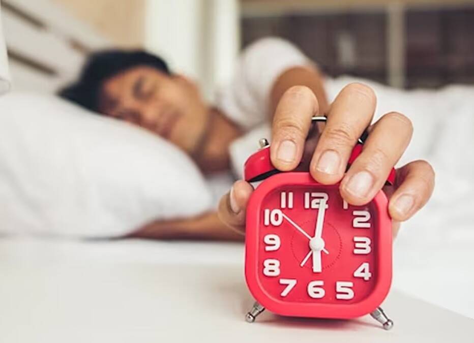 Extra 11 minutes’ sleep each night can reduce heart attack risk: Study