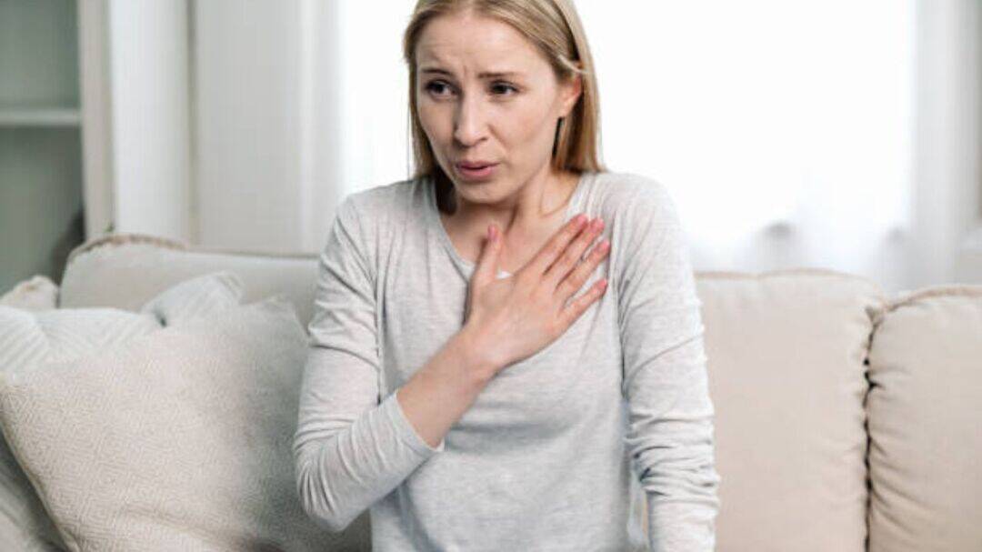 Does elbow tapping hack for breathlessness really work?