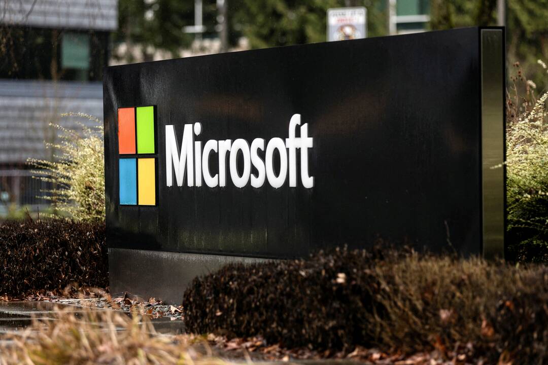 Former Halo Studios art director accuses Microsoft of harassment | 'You are not fairly compensated' | Inshorts