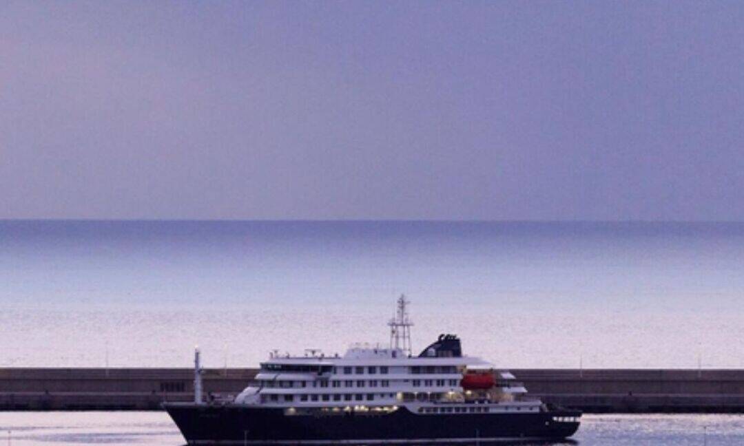 French woman tests positive for hantavirus after cruise return