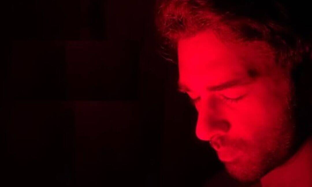 Pulkit Samrat shares wellness routine featuring red light therapy
