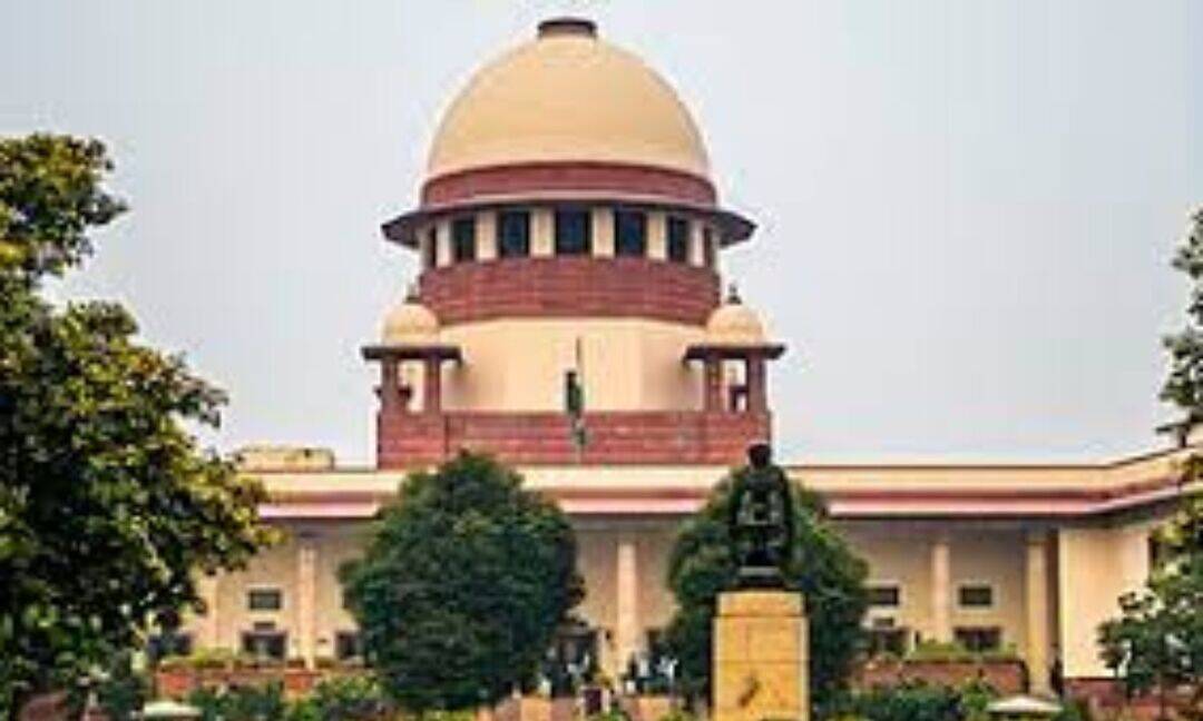 SC initiates contempt proceedings against AIIMS acting director
