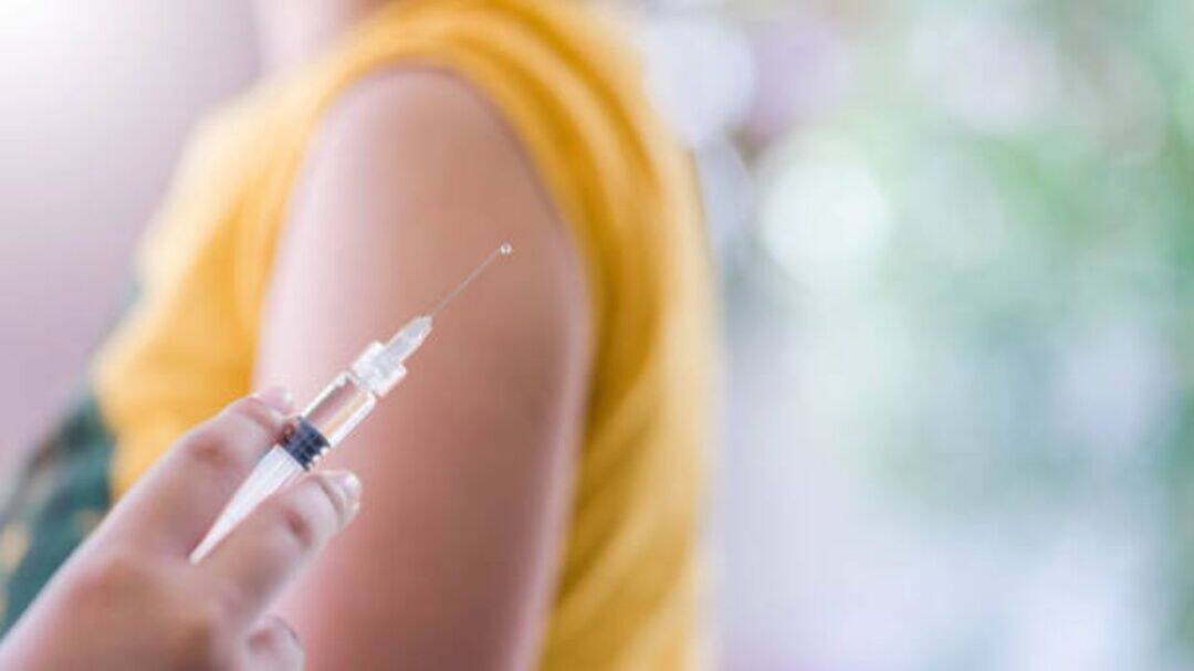 Experts urge getting flu shots before monsoon arrives