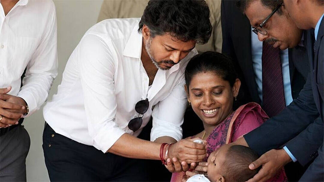 Video shows TN CM Vijay interacting with infant during polio drive