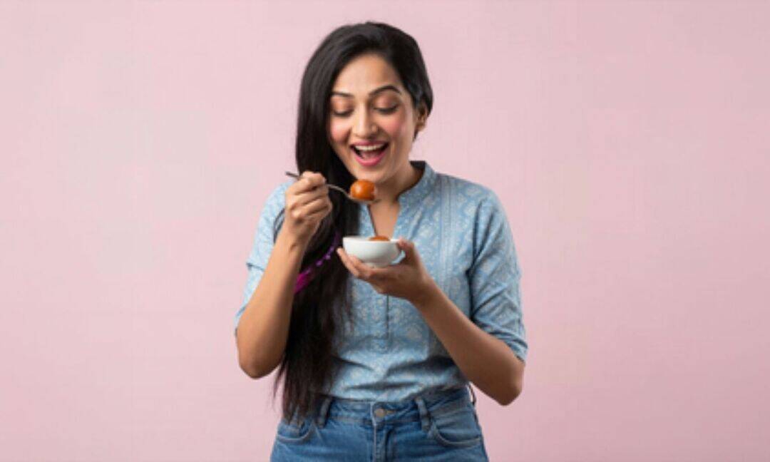 Experts warn against eating sweets at the wrong time