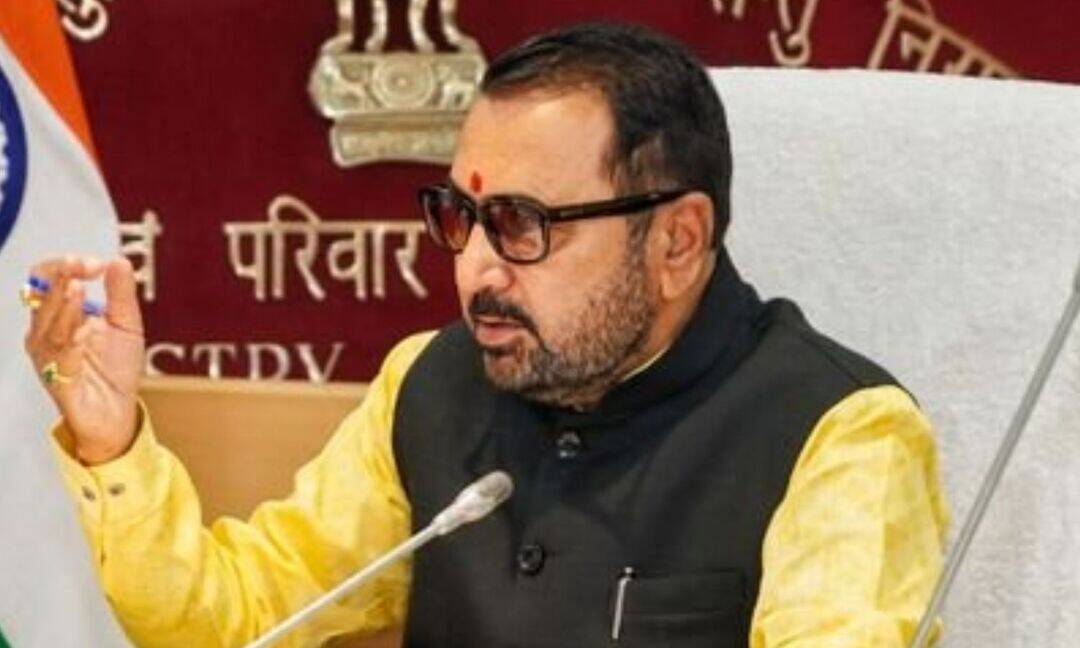 Prataprao Jadhav suggests medicinal plants in Delhi Ridge plan