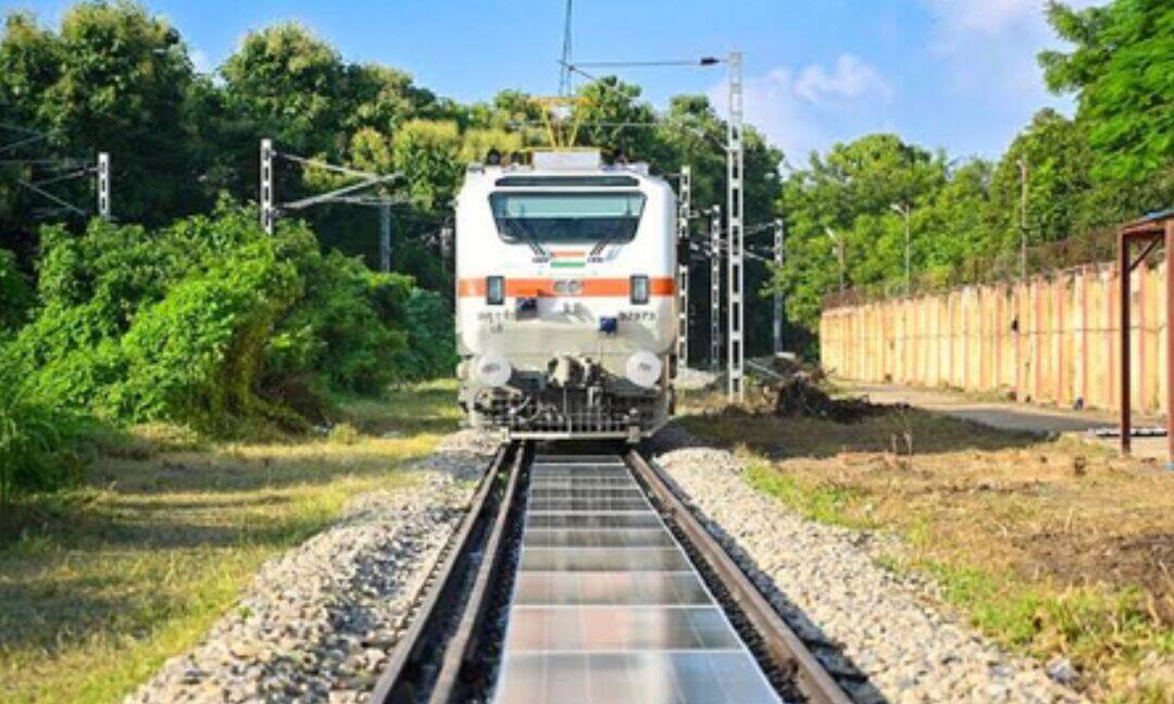 Expired bread served on Shatabdi, IRCTC orders inquiry