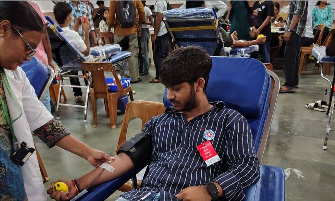College holds blood donation, thalassaemia screening camp