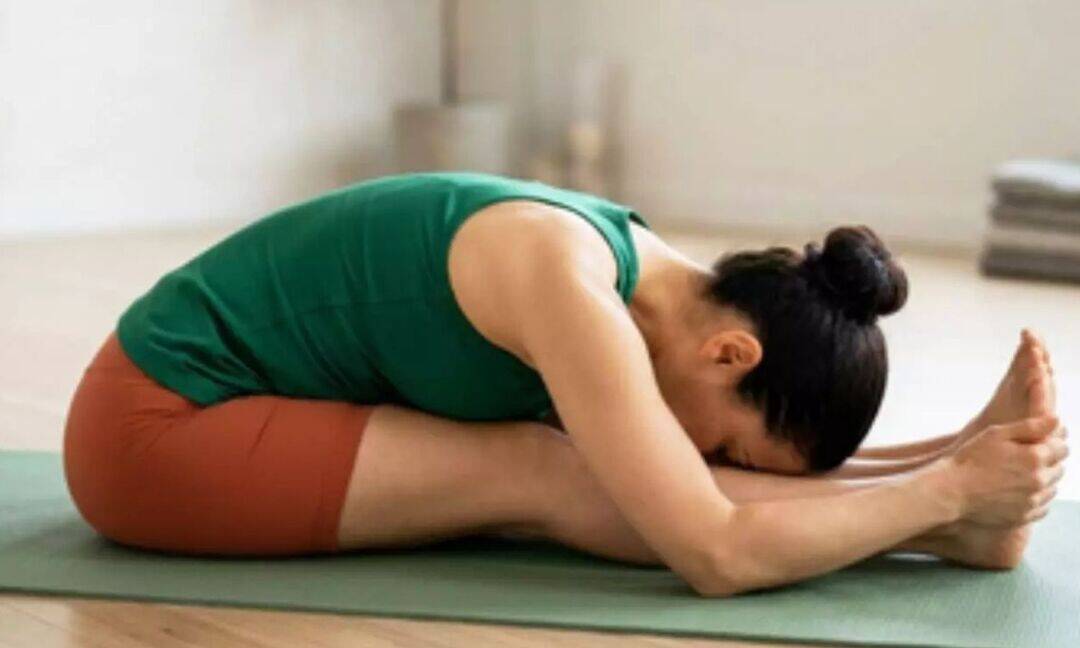Regular practice of garudasana helps enhance balance, mental focus