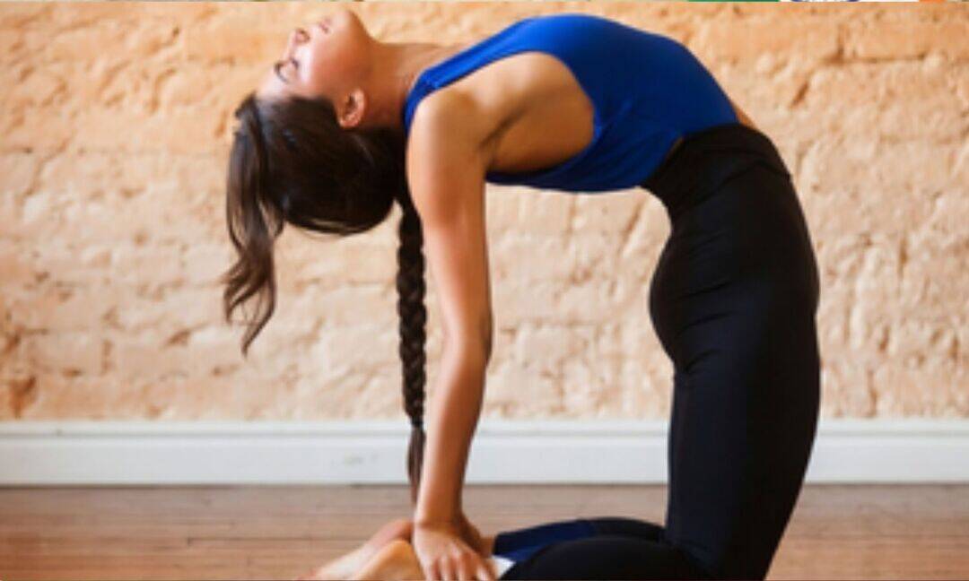 Ustrasana may improve flexibility and ease back and neck stiffness