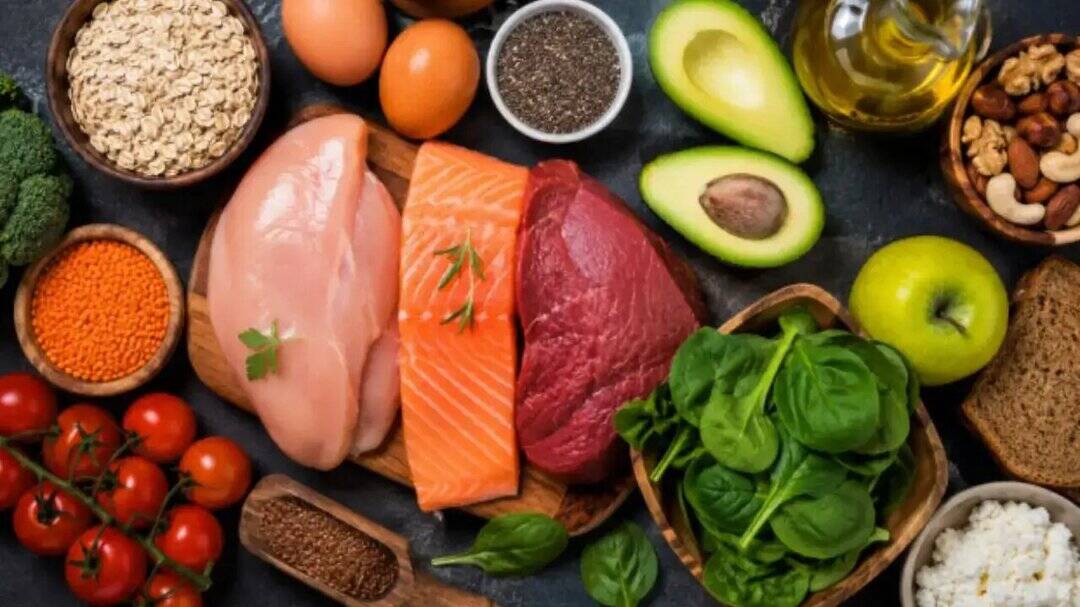 What are macros and how much protein, carbs and fat do you need?