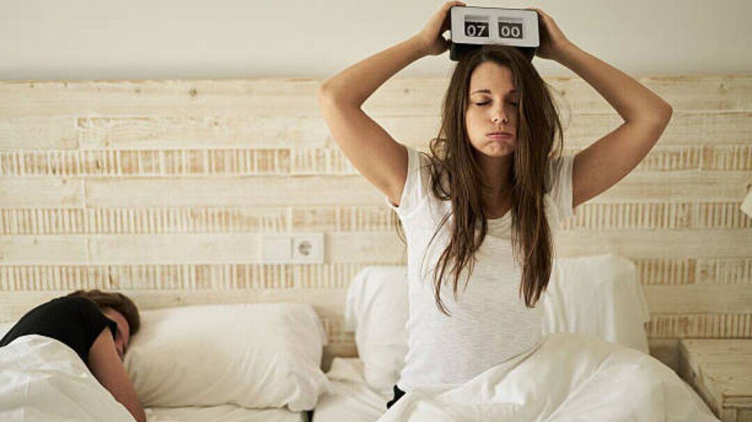 Reasons you wake up exhausted even after 8 hrs of sleep