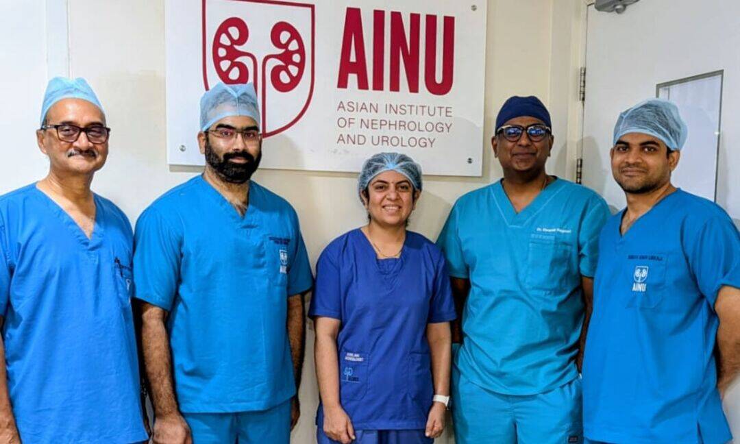 4-cm kidney stone during pregnancy treated after delivery