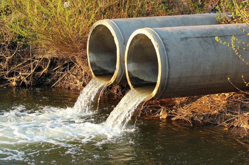6 months of sewage flow leave 500 Delhi families fearing disease