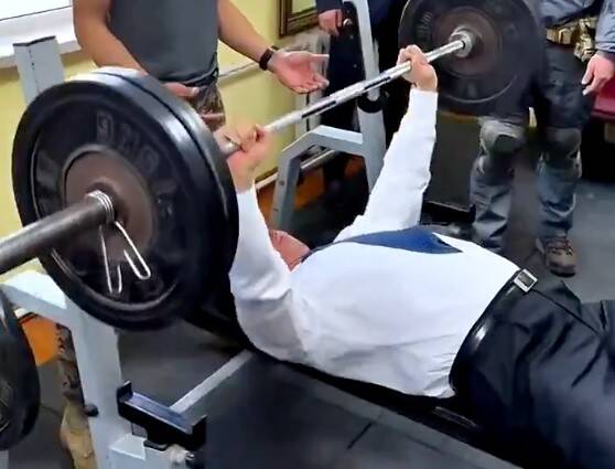 Mongolian President bench presses 100 kg for 20 reps; video viral