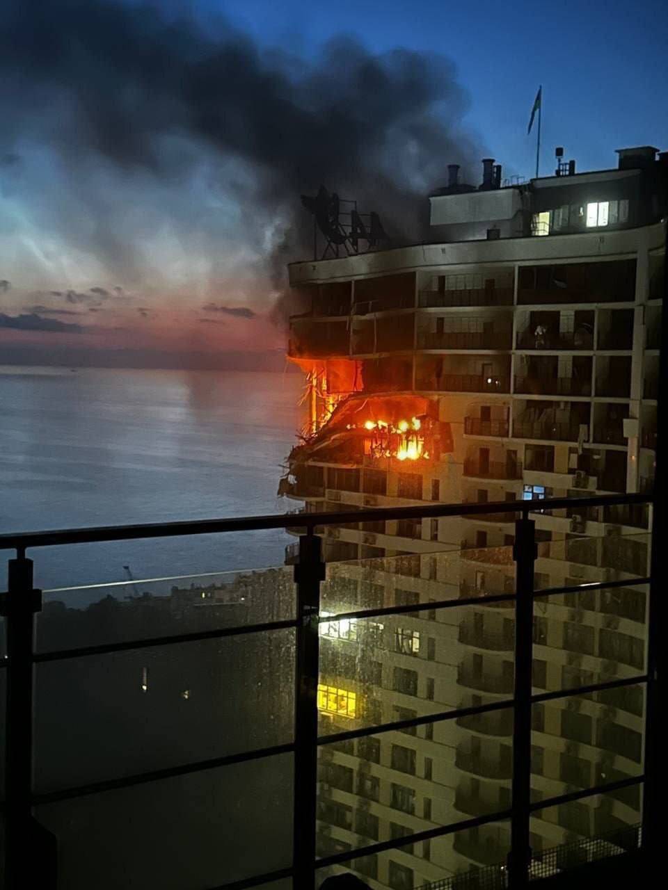 Russian missile destroys Ukrainian tennis star's home, she says 'Only French Open towel survived"