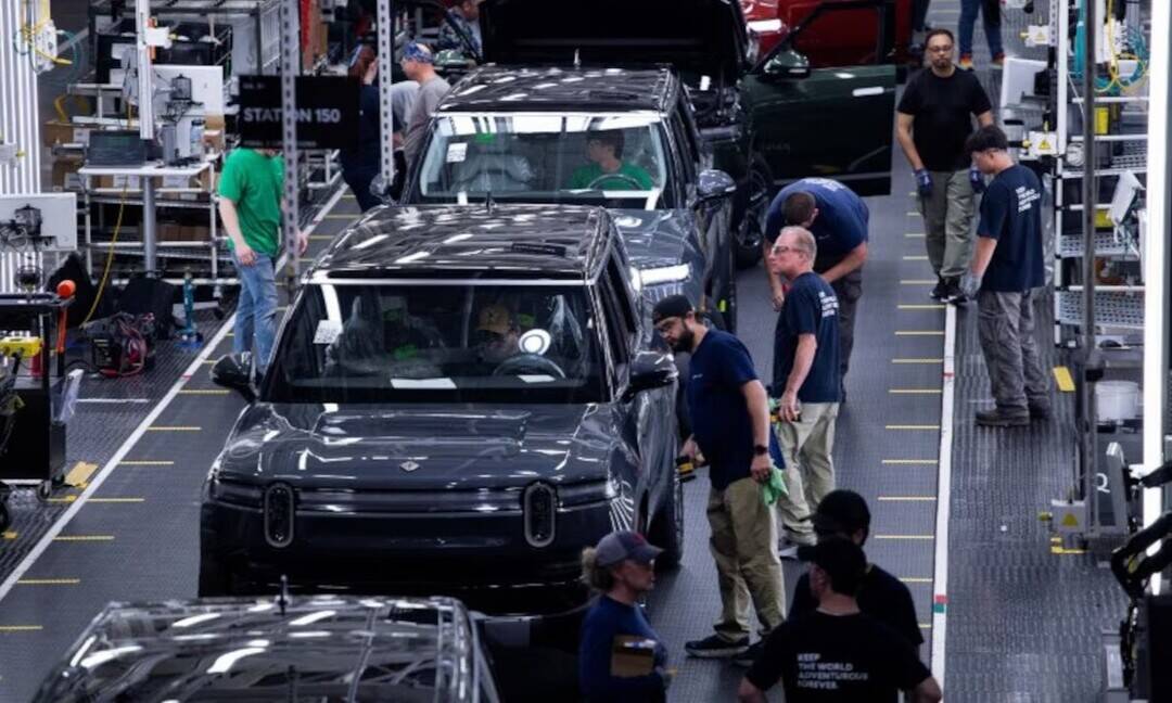 US EV Tariff Policy Shift | Chinese Auto Imports Threaten $2.1T Market