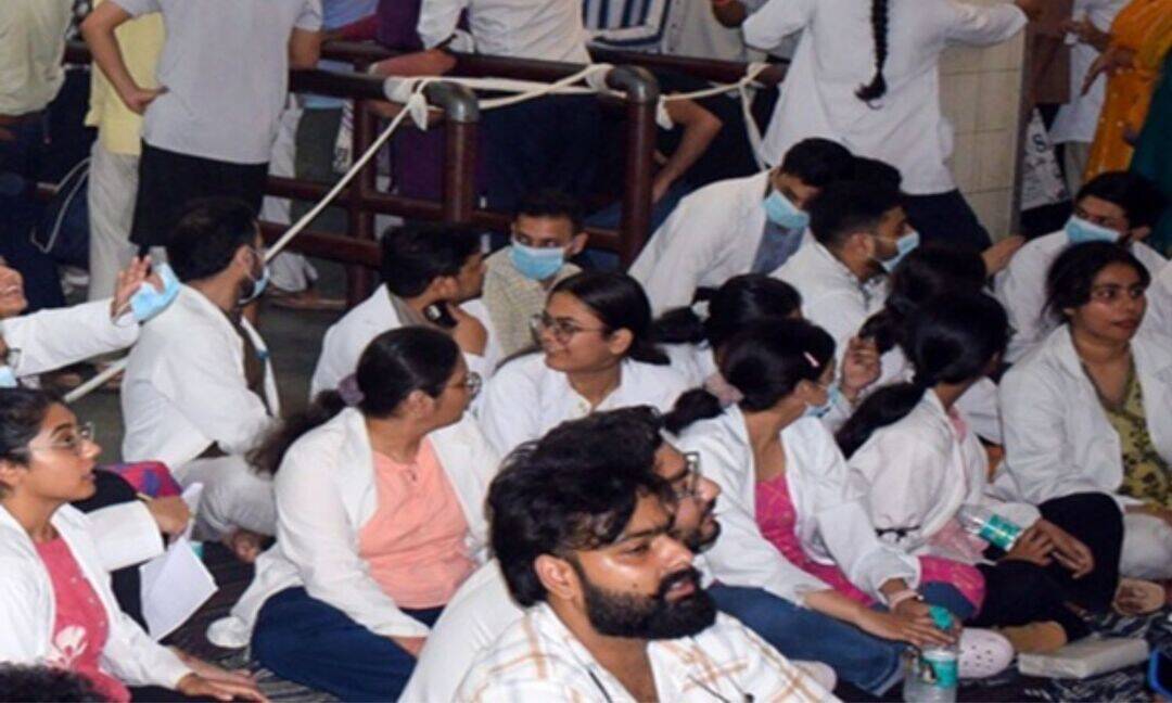 Patient's death sparks hospital vandalism, staff strike in Bengal