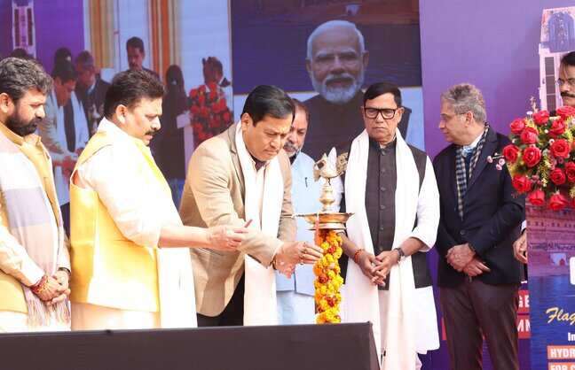 India unveils first hydrogen fuel cell passenger vessel