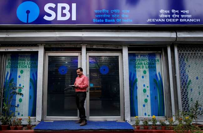 SBI cuts lending rate by 25 bps