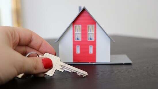 Chinese firm gifts ₹1.5-crore flats to employees completing 5 yrs