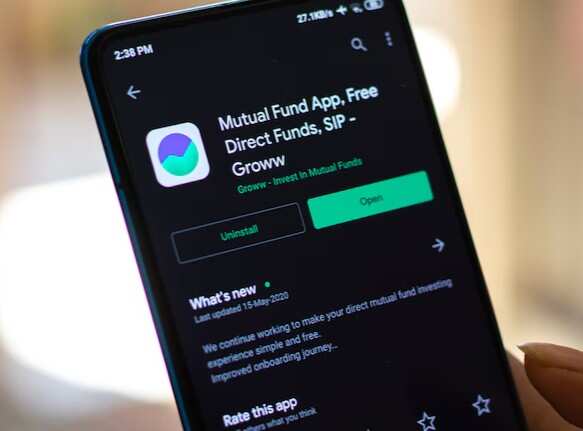 Groww plans to sell 23% stake in mutual fund unit to US firm for ₹580 crore