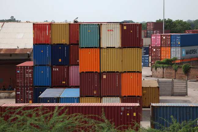 India's trade deficit widens to ₹3.14 lakh cr in January