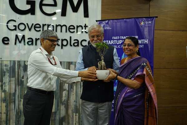 Women entrepreneurs clock ₹83,323 crore orders on GeM: Govt