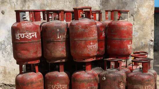Indane LPG booking system crashes after 10x surge in calls: Report