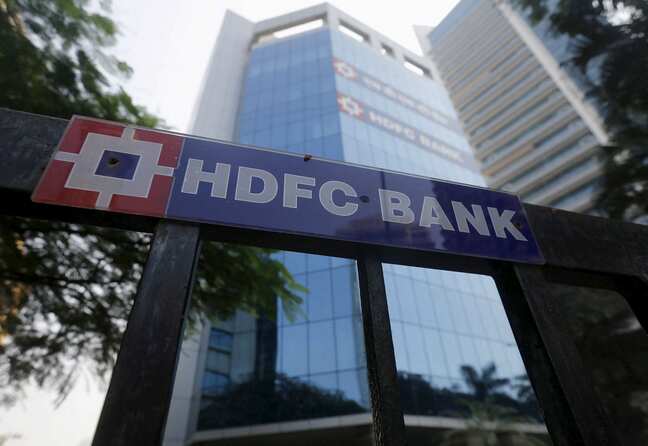 HDFC Bank fires 3 executives for mis-selling bonds: Report