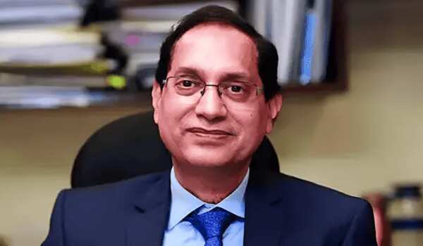 India remains open and welcoming to global capital: SEBI chairman