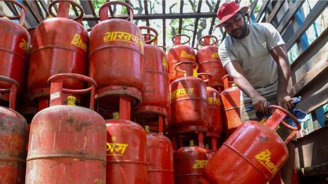 Punjab hotels plan 20% food price hike amid commercial LPG surge